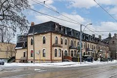 177 Carlton Street B1, Toronto C08, ON M5A 2K3