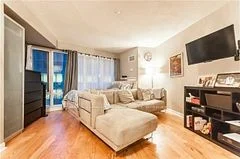 200 Victoria Street 1111, Toronto C08, ON M5B 1V8