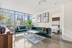 3 Navy Wharf Court 1007, Toronto C01, On M5v 3v1