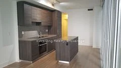 200 Bloor Street W 1310, Toronto C02, ON M5S 1T8
