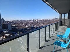 575 Bloor Street E 2502, Toronto C08, ON M4W 0B2
