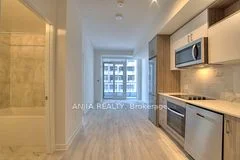 70 Princess Street 1528, Toronto C08, ON M5A 0X6