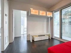 100 Harbour Street 1610, Toronto C01, ON M5J 0B5