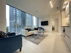 35 Mercer Street 1312, Toronto C01, On M5v 0v1