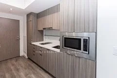 215 Queen Street W 607, Toronto C01, ON M5V 0P5