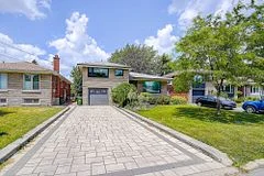 14 Pannahill Road, Toronto C06, ON M3H 4N3