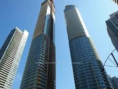 14 York Street 308, Toronto C01, ON M5J 0B1