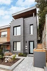132 Shaw Street C, Toronto C01, On M6j 2w5