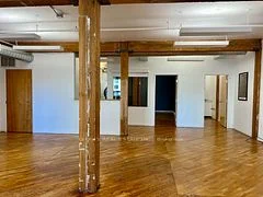 20 Maud Street 302, Toronto C01, On M5v 2m5