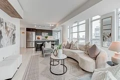 400 Adelaide Street E 2322, Toronto C08, ON M5A 1N4