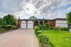 2908 Victoria Park Avenue, Toronto C15, ON M2J 4B1