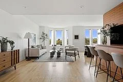 385 Brunswick Avenue 408, Toronto C02, ON M5R 3R1