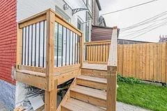 66a Bellevue Avenue, Toronto C01, On M5t 2n4
