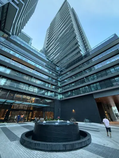 Condo Apartment in Toronto