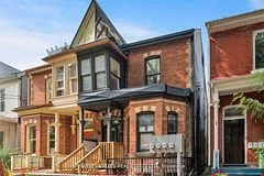 24 Sullivan Street 4 (3rd Floor), Toronto C01, ON M5T 1B9