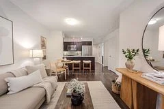 38 Grand Magazine Street 744, Toronto C01, ON M5V 0B2