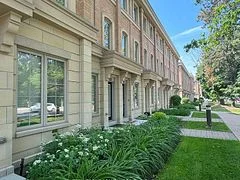 2120 Bayview Avenue 141, Toronto C12, ON M4N 0A4