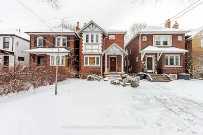 526 Roselawn Avenue, Toronto C04, ON M5N 1J8