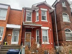 114 Baldwin Street Bsmt, Toronto C01, ON M5T 1L6