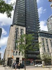 955 Bay Street 1513, Toronto C01, ON M5S 2A2