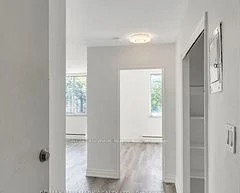 18 Kenrae Road 12, Toronto C11, ON M4G 1Y1