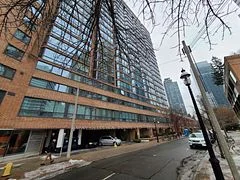 1055 Bay Street 609, Toronto C01, ON M5S 3A3