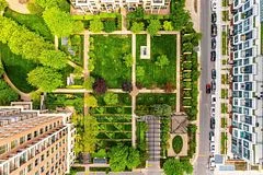 1101 Leslie Street 403, Toronto C13, ON M3C 4G3