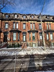 126 Shuter Street 3, Toronto C08, ON M5A 1V8