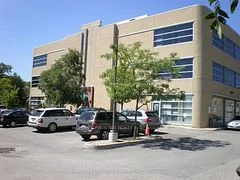 77 Finch Avenue W 203, Toronto, On M2n 2h5
