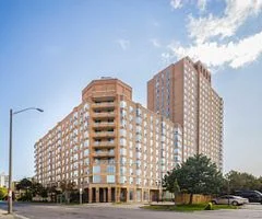 11 Thorncliffe Pk Drive 714, Toronto C11, ON M4H 1P3