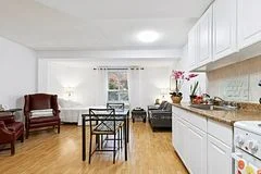 88 Charles Street 305, Toronto C08, On M4y 2w7