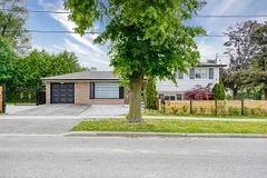 2 Lesgay Crescent, Toronto, On M2j 2h8