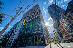 70 Princess Street 1723, Toronto C08, ON M5A 0X6