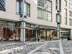 45 E Charles Street E 2302, Toronto C08, ON M4Y 1S2