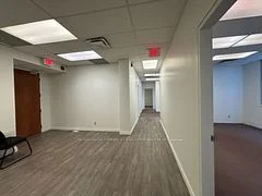 55 Eglinton Avenue E 201, Toronto C10, ON M4P 1G8