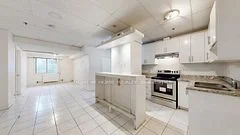 896 Eglinton Avenue E 100, Toronto C11, ON M4G 2L2