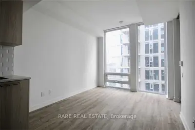 28 Wellesley Street E 3006, Toronto C08, ON M4Y 0C4