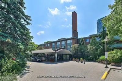 21 Dale Avenue 435, Toronto C09, ON M4W 1K3