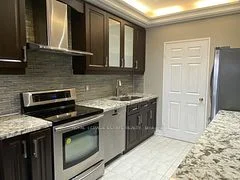 280 Simcoe Street Ph3, Toronto, On M5t 2y5