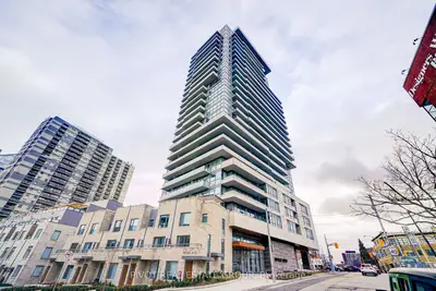181 Bedford Road 701, Toronto C02, ON M5R 0C2