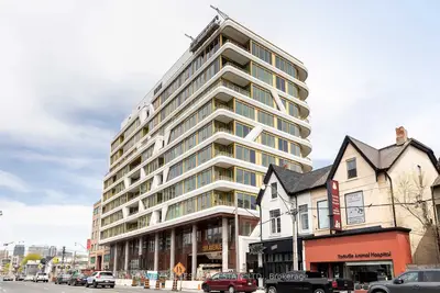 Condo Apartment in Toronto