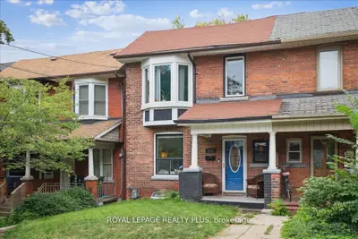 350 Albany Avenue, Toronto C02, ON M5R 3C9