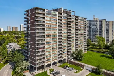 185 Shaughnessy Boulevard 1805, Toronto C15, ON M2J 1K2