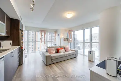 Condo Apartment in Toronto