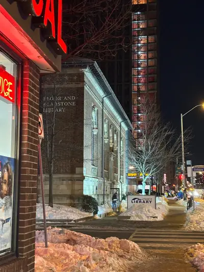 1087 Bloor Street 204, Toronto C01, On M6h 1m5