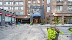 633 Bay Street 2408, Toronto C01, On M5g 2g4