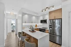 21 Grand Magazine Street 1501, Toronto C01, ON M5V 1B5