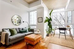 707 Dovercourt Road 206, Toronto C01, ON M6H 0B5