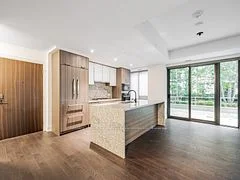280 Howland Avenue 226, Toronto C02, ON M5R 0C3