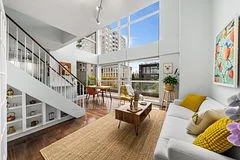 18 Merton Street 302, Toronto C10, ON M4S 3G9